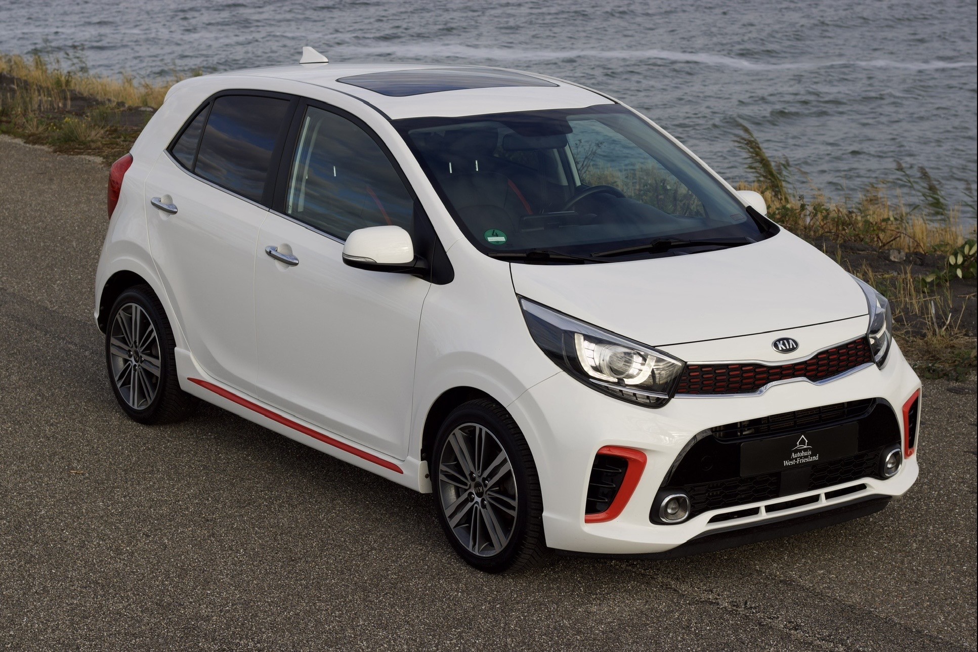 Kia Picanto 1.0 T-GDi GT-Line 100PK | FULL OPTIONS | Schuifdak | Leder | Camera