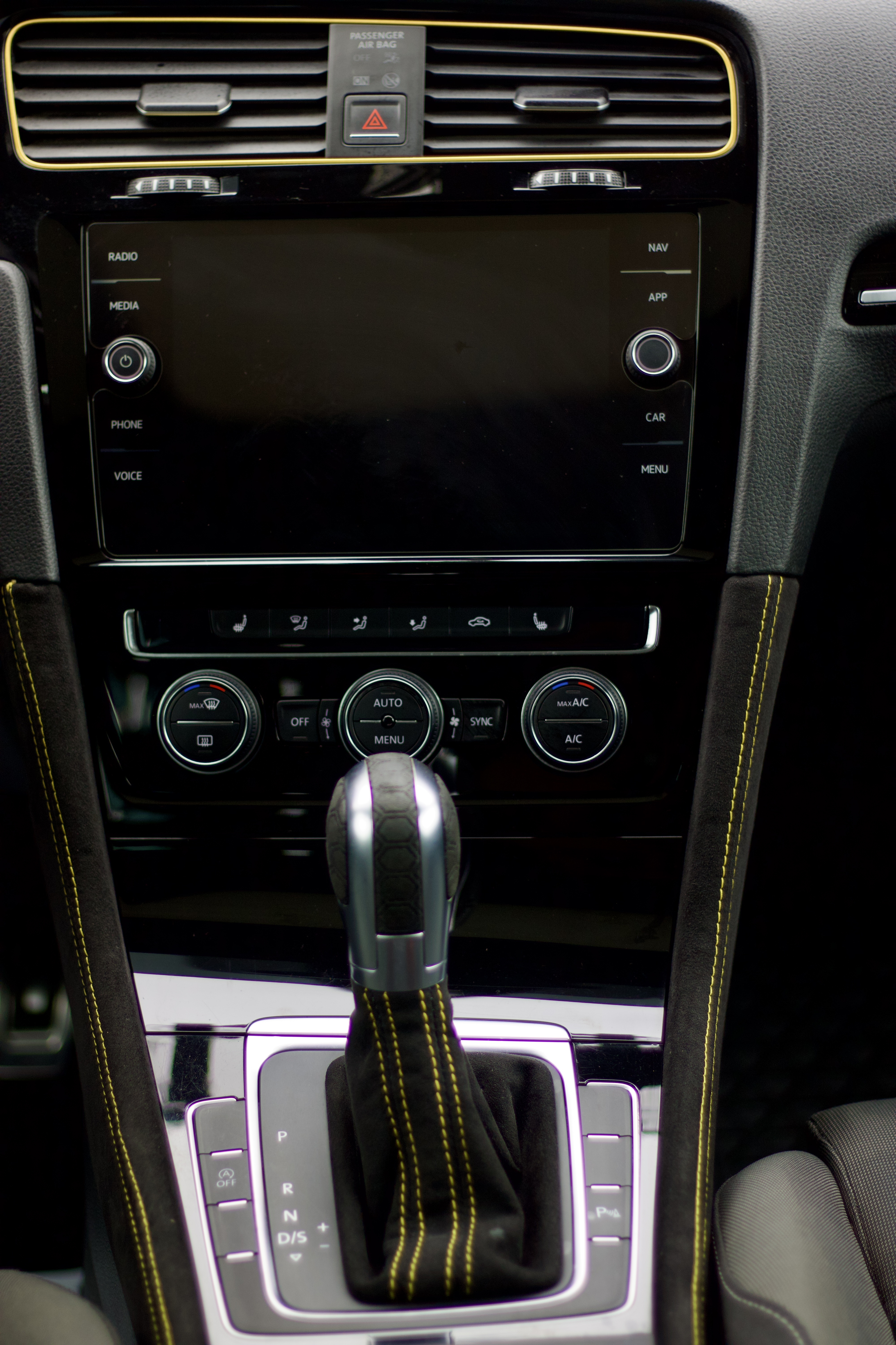 Volkswagen Golf 7.5 1.4TSI - Foto 13