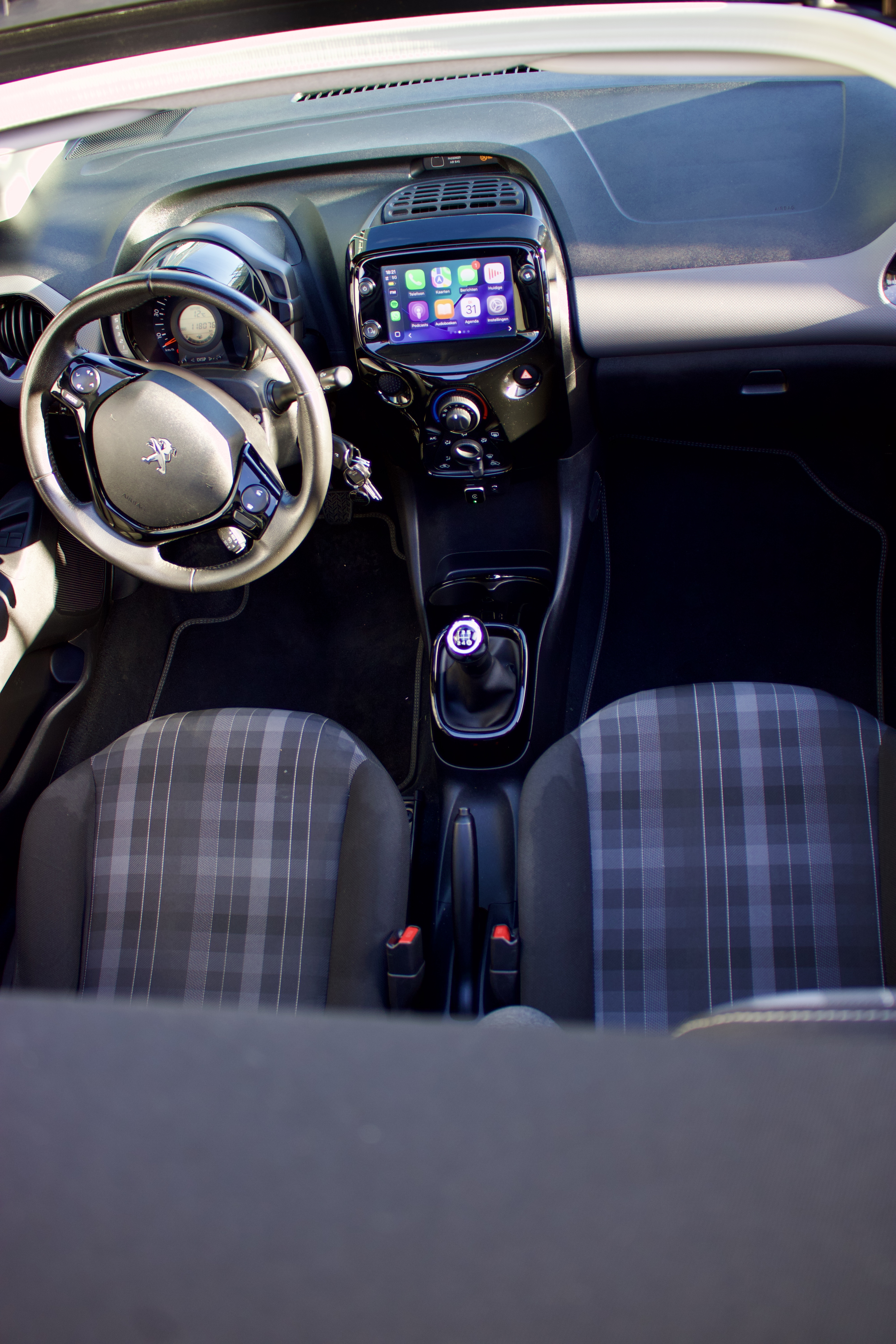 Peugeot 108 - Foto 12